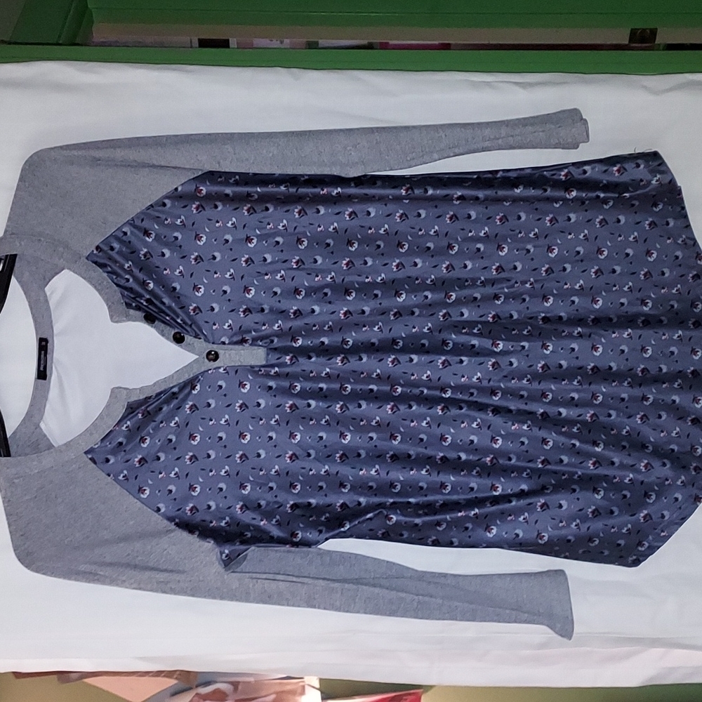 Women henely shirt